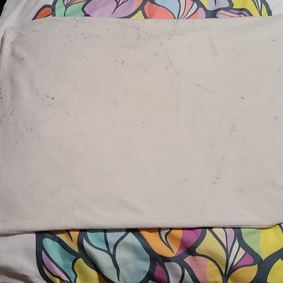 🍍UGG queen-size pillowcase🍍 - Picture 3 of 16